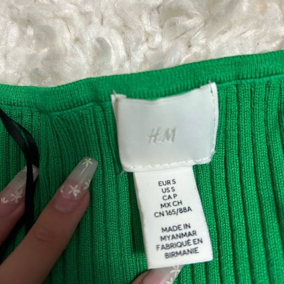 H&M green long dress - Picture 3 of 4